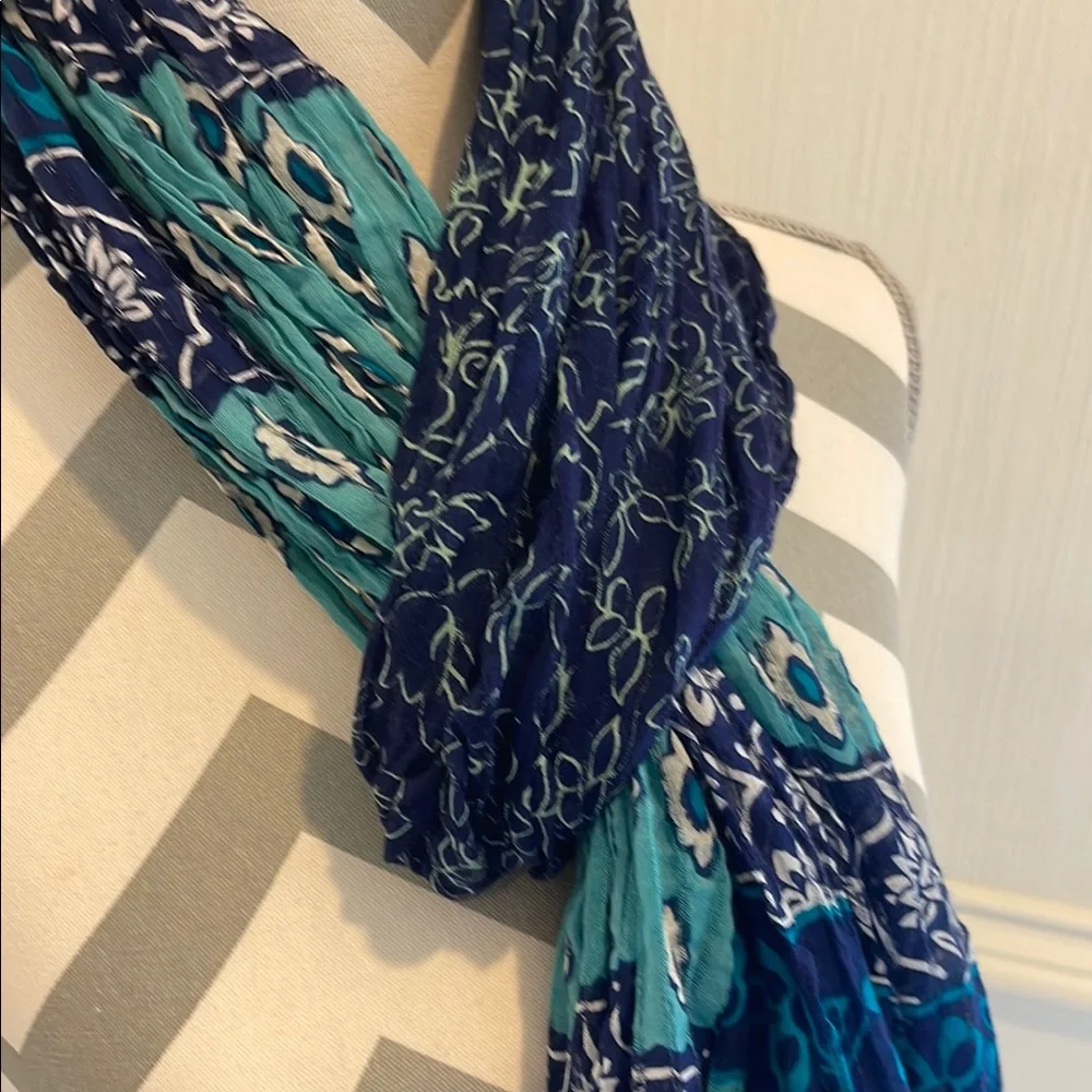 Stunning Blue & Teal Women's Patterned Fashion Scarf Wrap With Tassels One Size